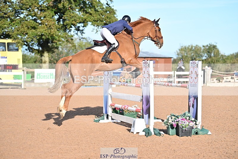 231015A-093735-07003 - Cls 28 Newcomers & 1.10m Open