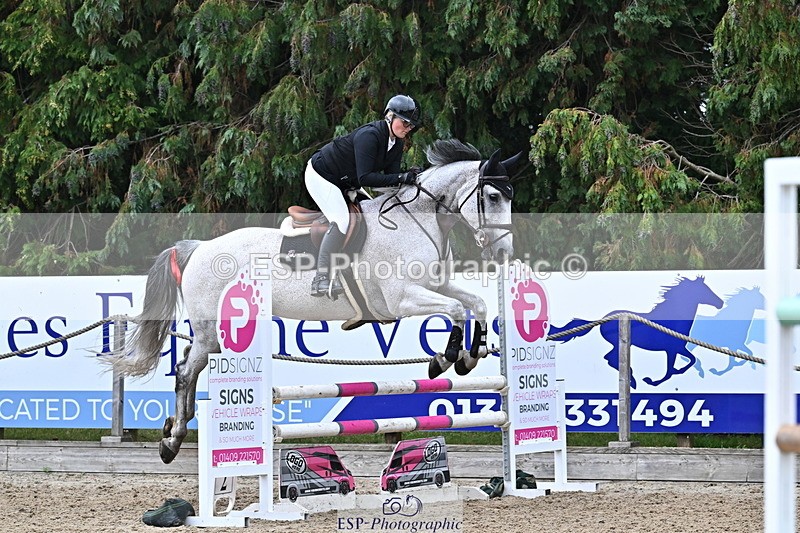 250830A-123606-06033 - Cls 22 95cm Amateur Quali