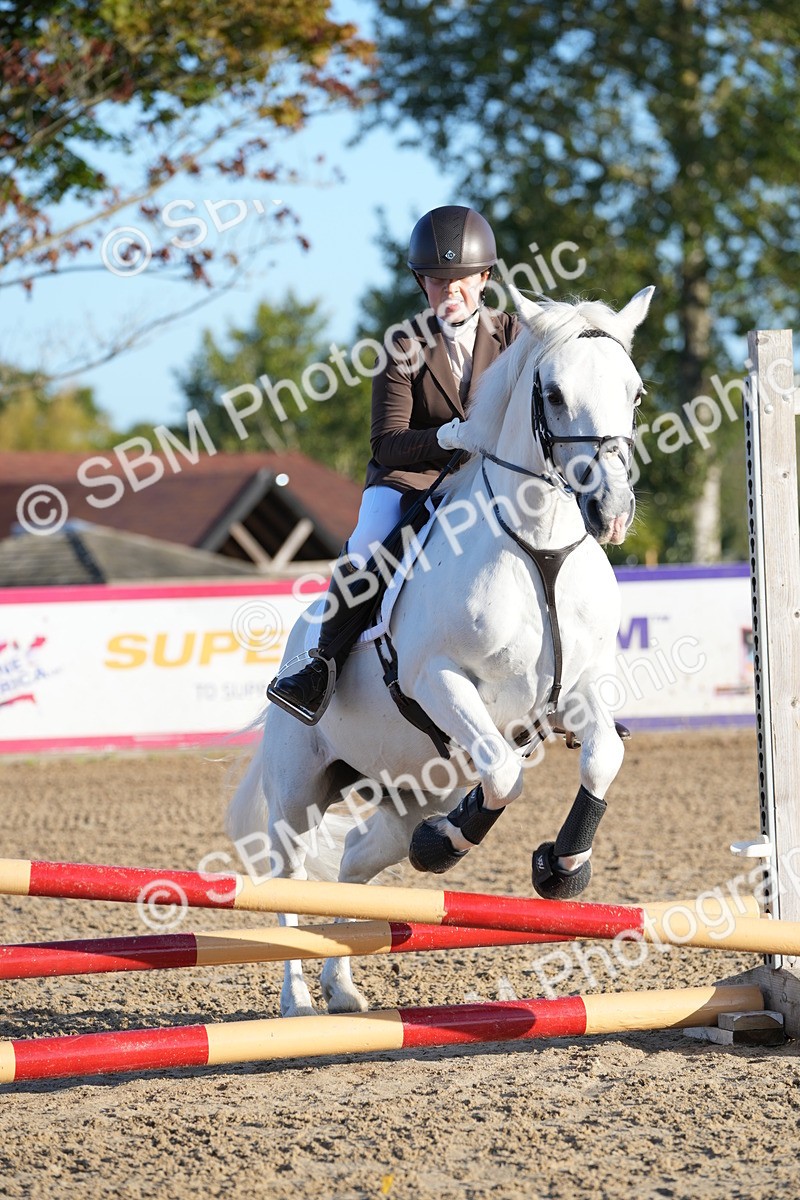 SBM_14013 - J57 - Clear Round 60cm