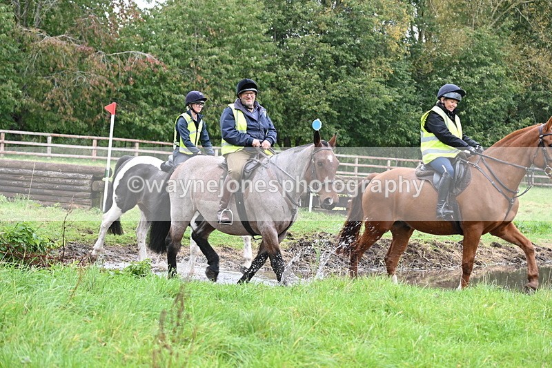 WJ6_6471 - Time at Photographer 12:41 to 13:05