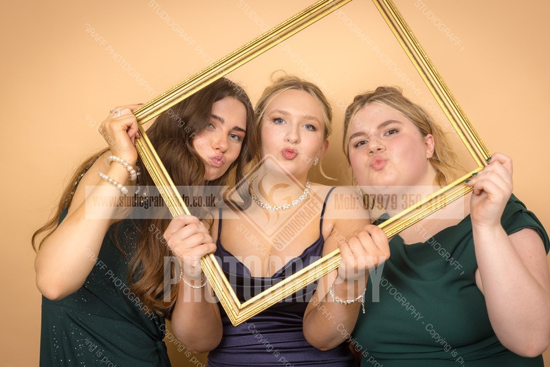 R5L1_2519 - Thurso high school 2025 - Senior prom