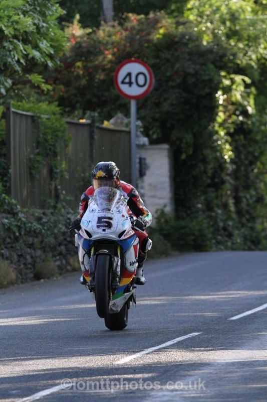Bruce Anstey Honda / Valvoline Racing by Padgetts Motoc - Friday Practice - Solos