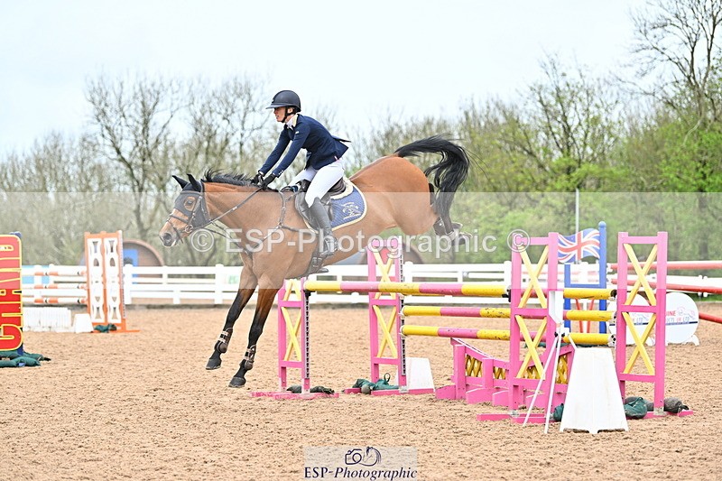 240501A-135530-00897 - Cls 8 Snr Foxhunter and 1.20m Open
