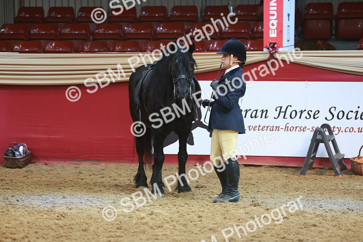 SBM_17780 - Class 952 - M&M Ridden Supreme Final