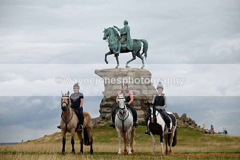DSC_5370 - Time at Statue 11:46 to 12:16