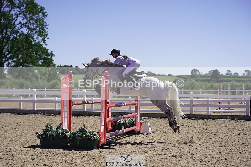 230624A-145704-02097 - Cls 26 Pony Foxhunter & 1.10m Open
