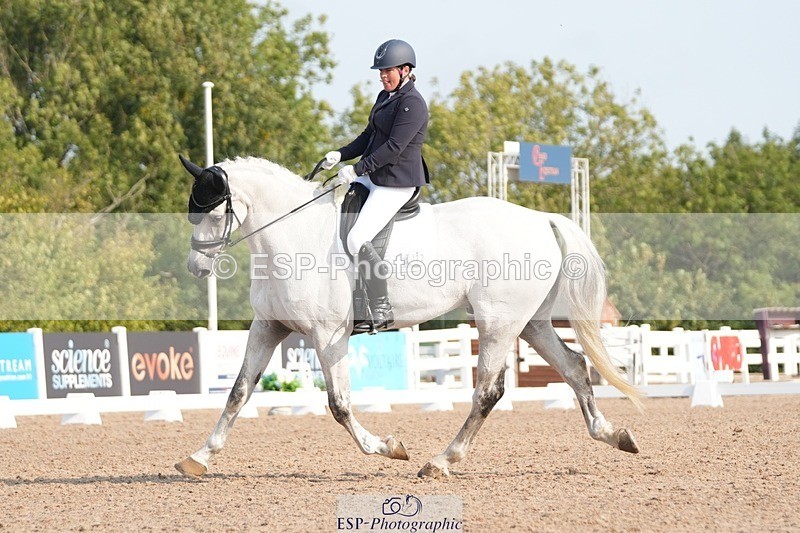 250817-092804-07544 - 122-Stacey.BlunnDiamond.Bobby