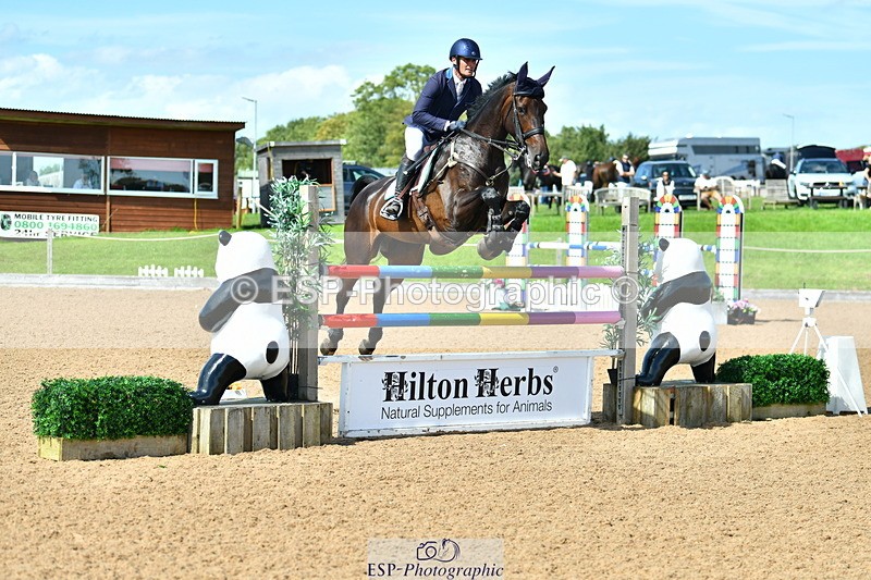 230811A-152736-05880 - Cls 24 Nat 1.30m Open