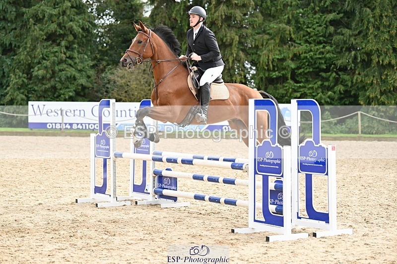 230930-153023-01134 - Cls 8 90cm Club