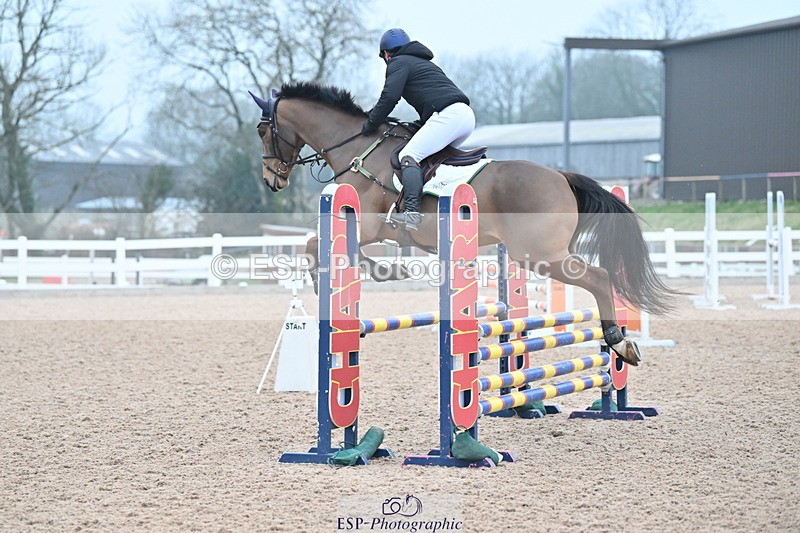 240113A-092717-01472 - Cls 9 British Novice and 90cm Open