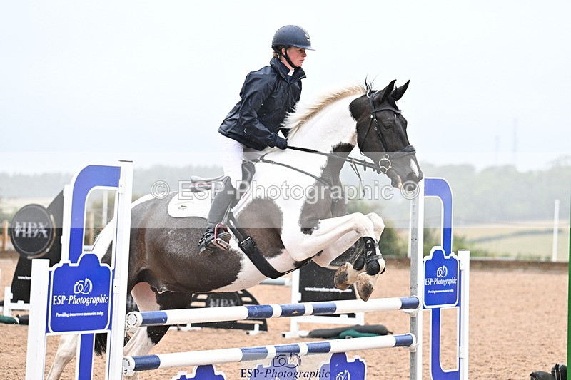 250827B-110557-00260 - Clear Round & Cls 1 Brit Nov 90cm