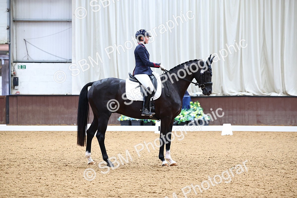 SBM_006393 - Class 5 - novice 6 - 12.04-13.07