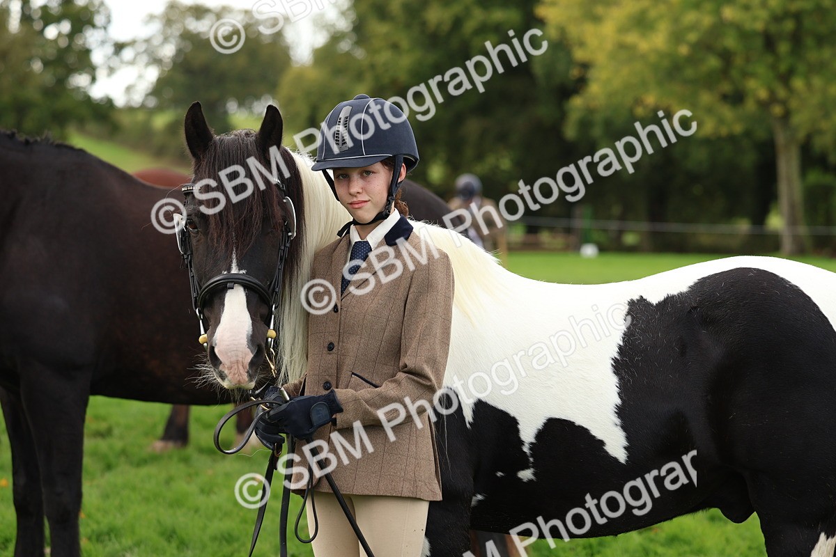 SBM_40767 - S25 -  Veteran In Hand