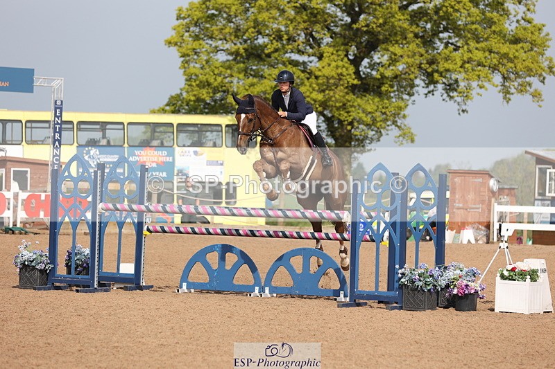 240511A-095736-11549 - Cls 33 Snr 1.20m Open