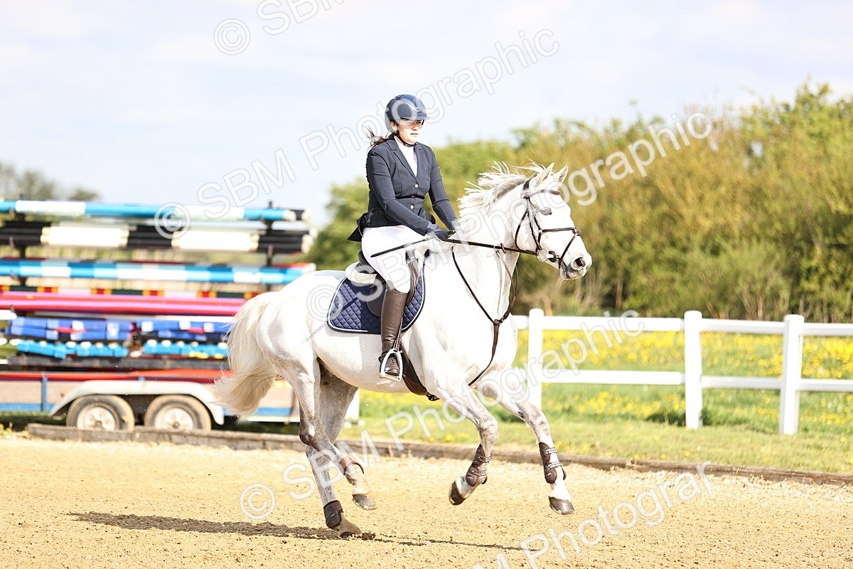 SBM_001720 - Class 8 - Clear Round