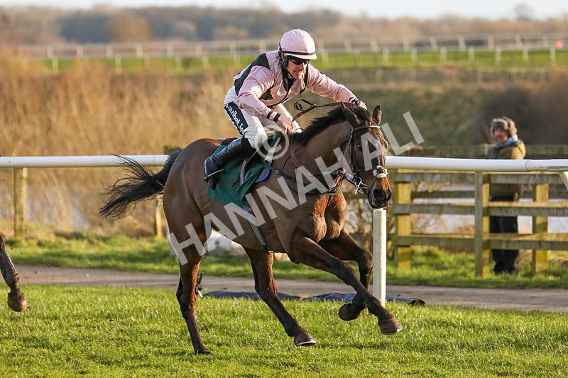 270224-Race 5-Twoshotsoftequila-8643 - Race 5