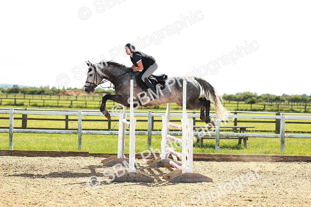 SBM_002847 - Class 4 - Senior Newcomers - 1.10m