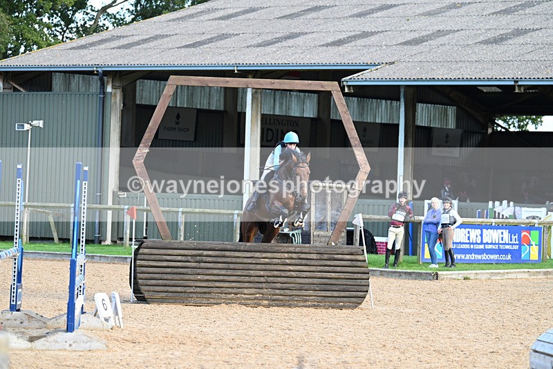 WJ7_6145 - Time 16:55 to 17:11