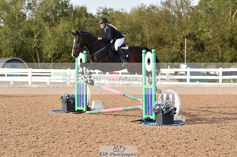 231015A-162130-09311 - Cls 27 1.10m Amateur Q 2nd R