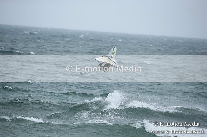 WS 150913-99 - Windsurfing