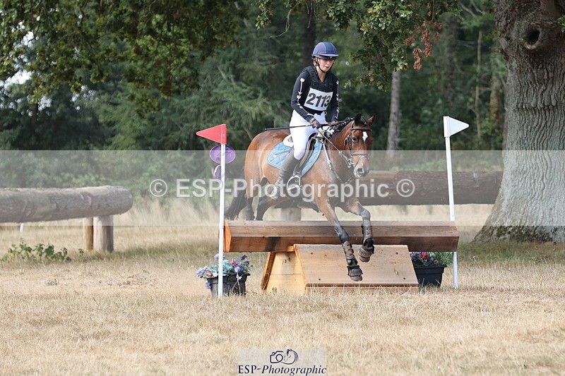 250824A-154508-39594 - 2113-Abbie.Smith-Courtways.Archer