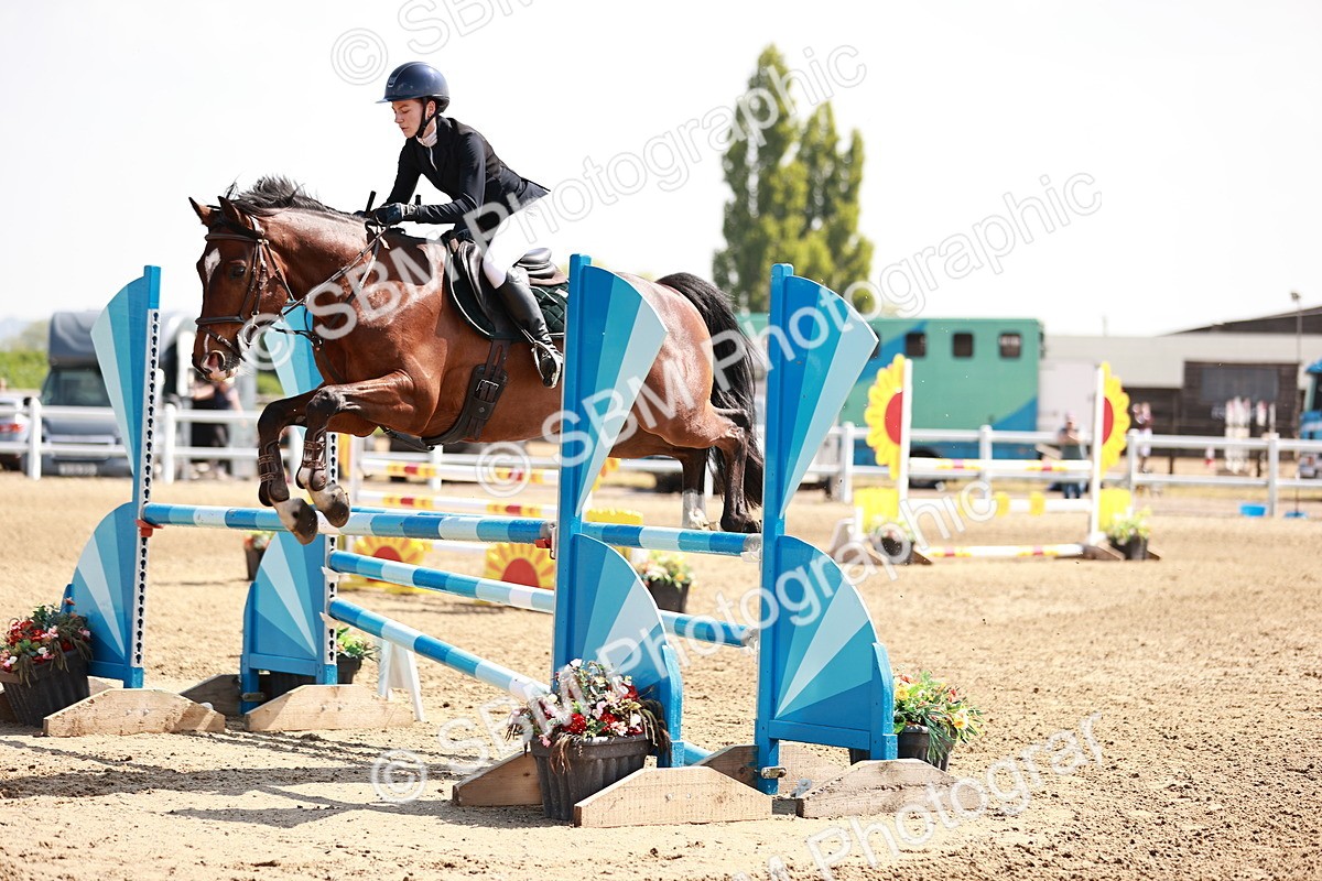  - Class 23 - Senior 1.05m