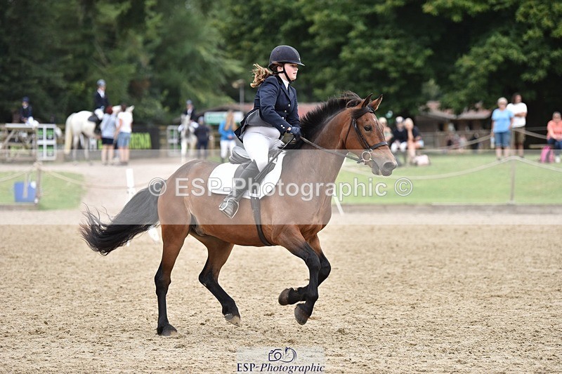 240802-105938-01041 - 80cm Round 1