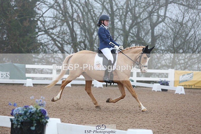 240217A-083100-00014 - 216-Olivia.Luscombe-Rosewater.Chamonix