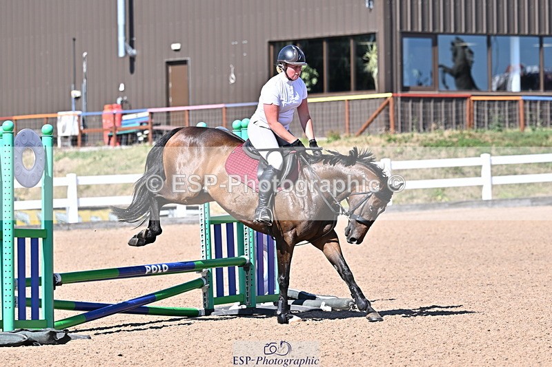 250708A-163513-00076 - Clr Rnd and 60cm