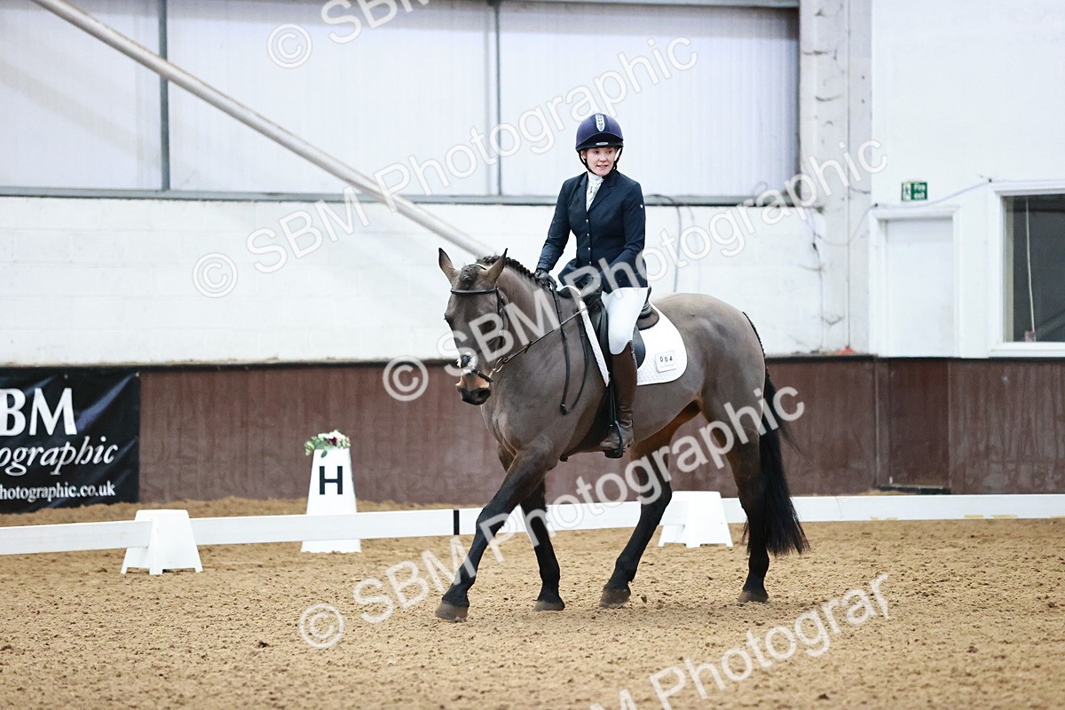 SBM_000087 - Class 2-3 - Prelim 5 Novice 4
