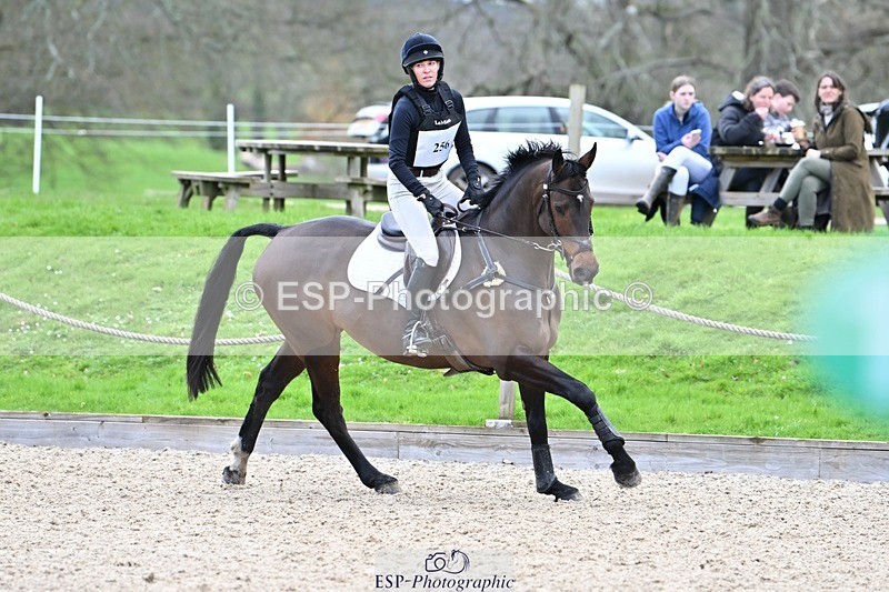 240302-152141-01792 - Cls 3 90-95cm