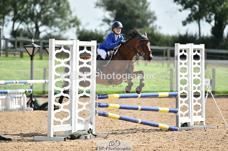 230902A-125054-01243 - Cls 3A Pony Medium 80cm