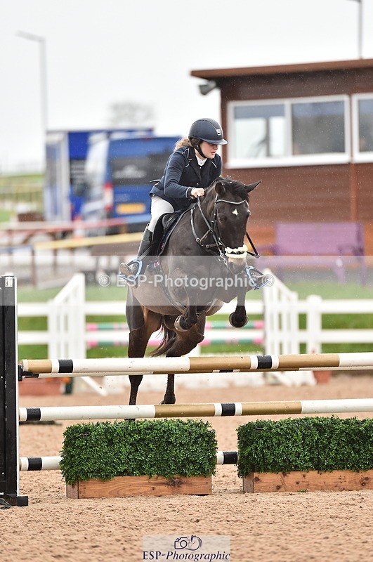 230331A-121900-00773 - Cls 9 95cm Amateur Quali