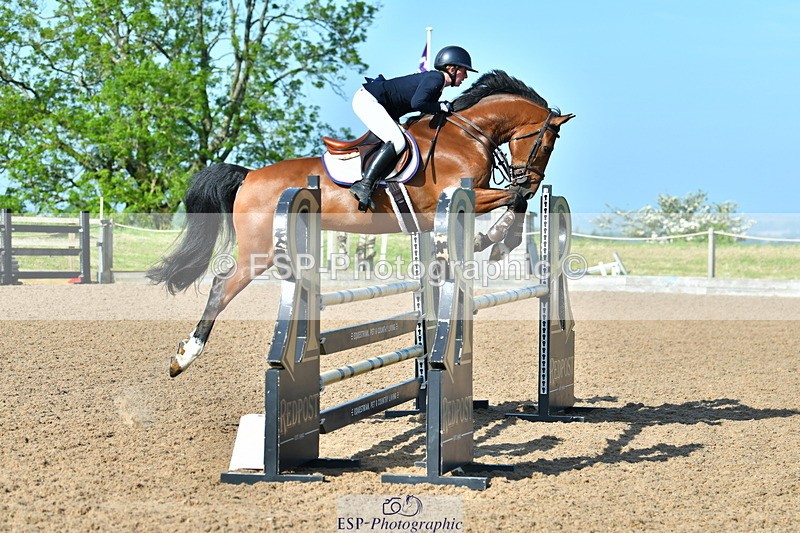 230527A-090141-02869 - Cls 13 Snr 1.05m + 1.10m Open