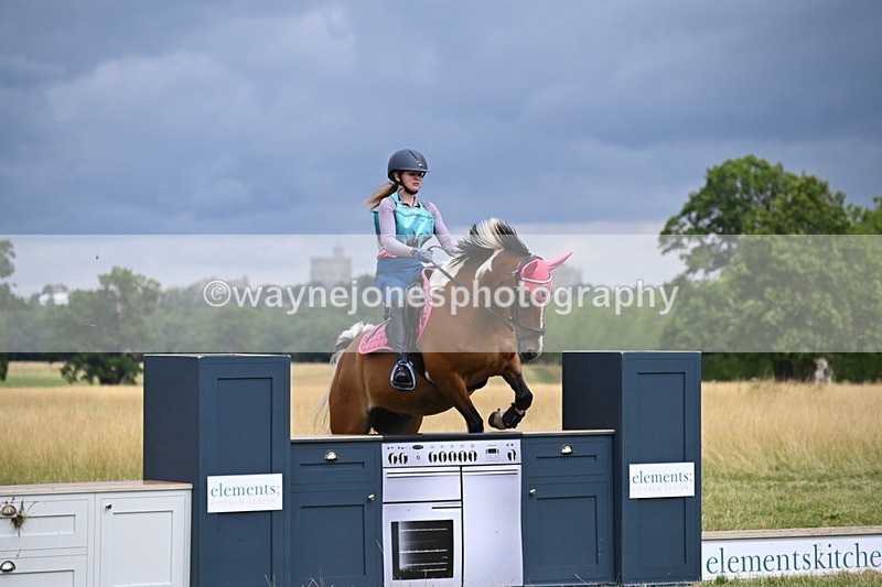 WJ6_2783 - Time at Jump 11:06 to 11:40