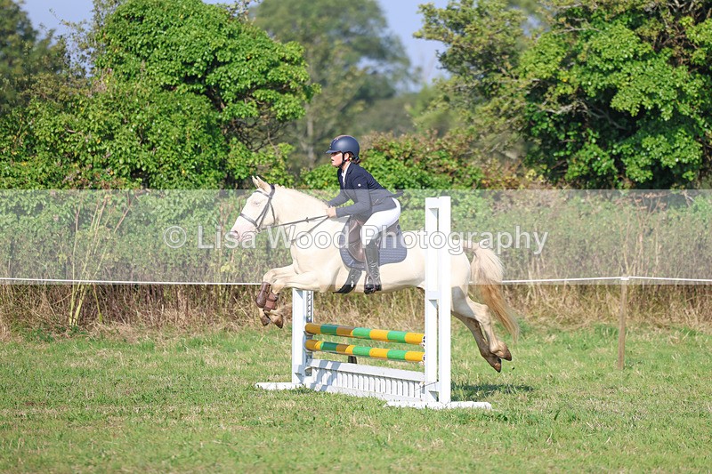 3E7A1280 - Class 1: Club 60cm Juniors and Seniors