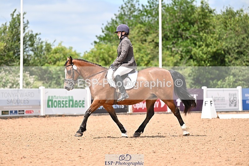 260704-133018-04901 - Cls 4D Senior Intermediate Novice 1