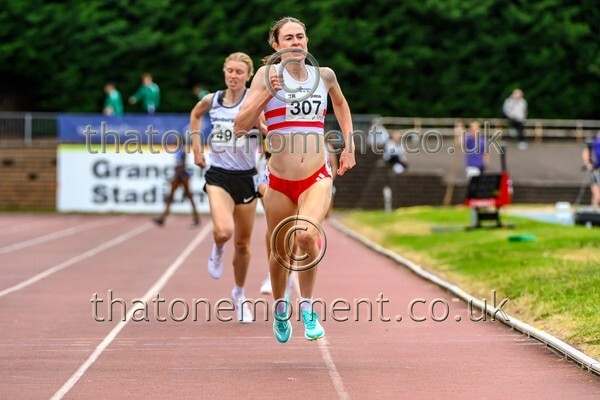 Sen25SAT-925765 - Track Female Set Two