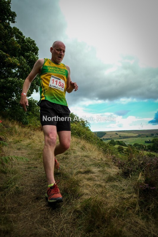 DSCF5332 - Reeth Fell race seniors