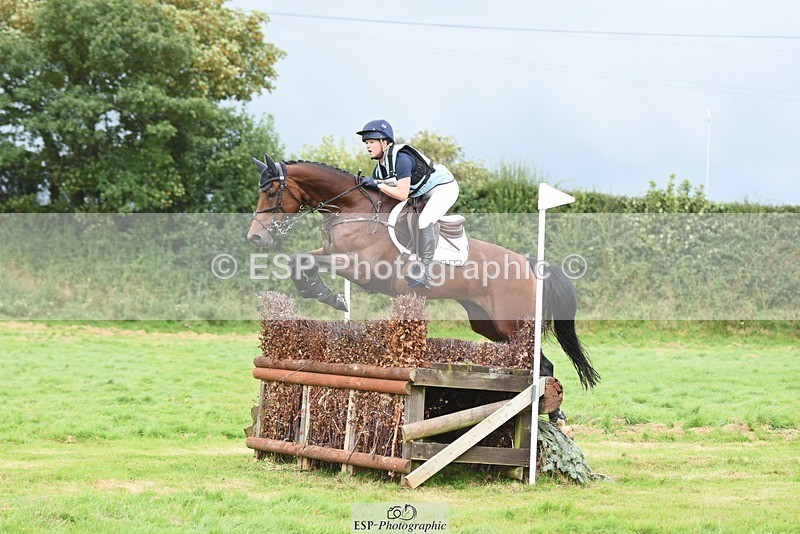 230820X-142610-4148 - BE100 XC 14.00 to 15.00 End