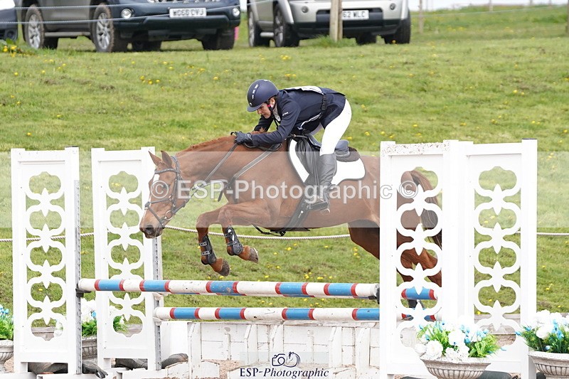 250419-135710-11123 - 713-Helen.Banbury-RED.OCTOBER