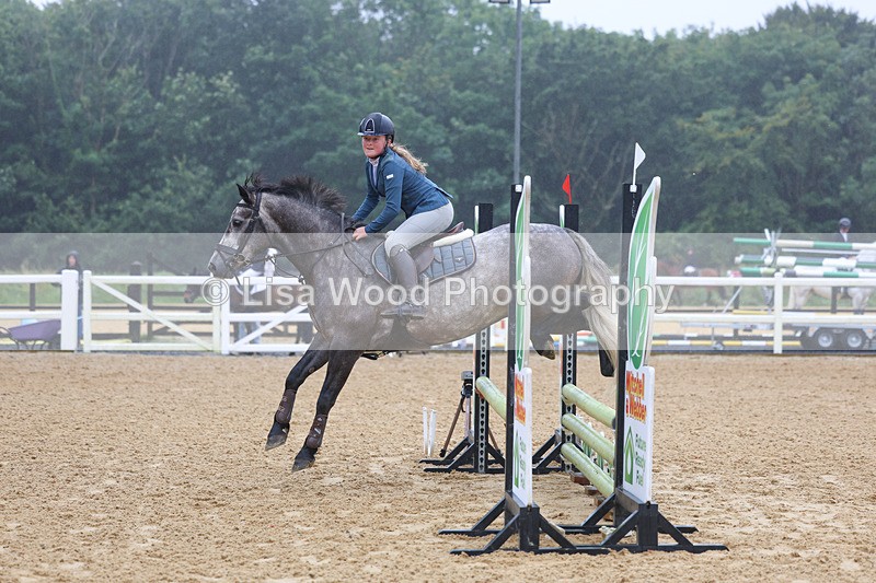 3E7A8832 - Class 2: 70cm Juniors