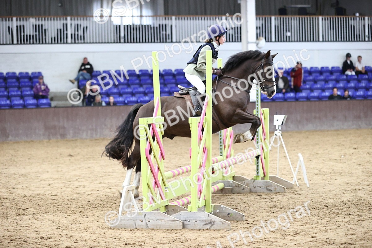 SBM_001810 - Class 5 - Henlow Veterinary Hospital 70cm