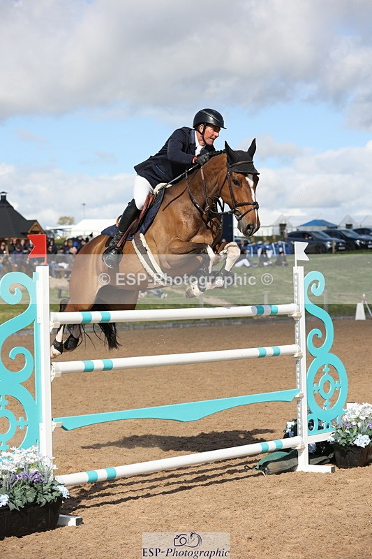 240419A-161016-09204 - Cls 10, 2 Star Big Tour 145cm  15.45 to 16.35 break