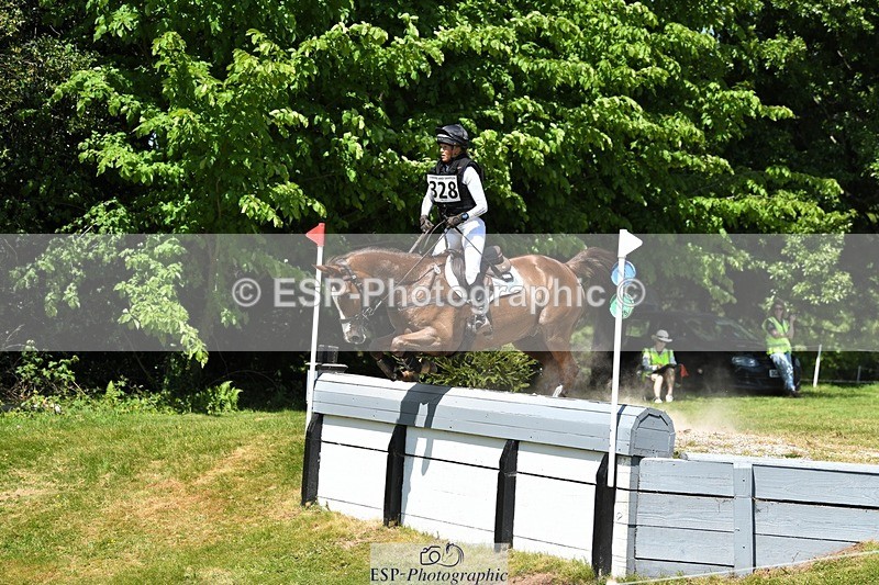 230527-143125-10489 - 328-GREENLOUGH_CROSS-Kelly_Mccarthy-maine-XC