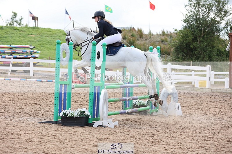 240630A-115604-12820 - Cls 31 Discovery and 90cm Open