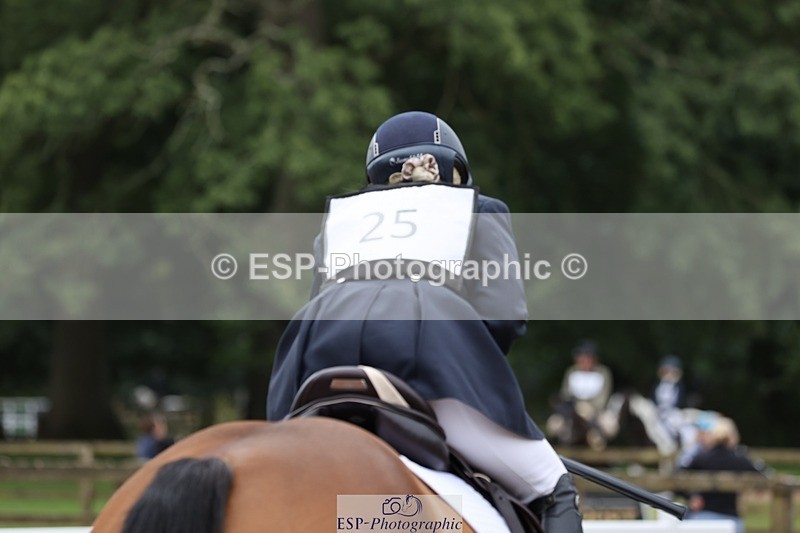 240803-105626-02079 - 025-Trilby_Crewes-WATERNISH_BRIDLE_LANE