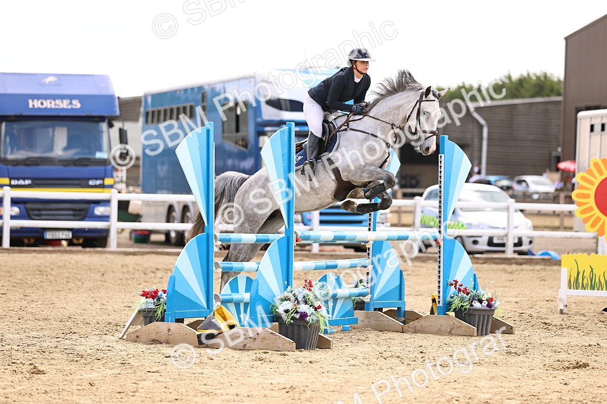 SBM_013502 - Class 14 - Senior Discovery - 1.00m Open