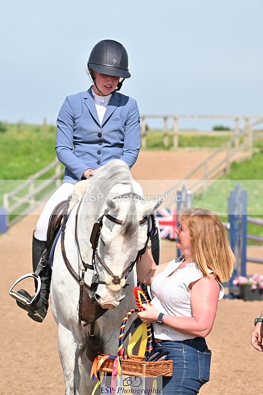 240510A-160614-08575 - Cls 23 Talent Seeker Inc 7yr old Jump Off and Presentations