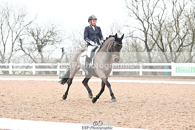 250215-114413-03255 - 222-Alice.Peternell-Fourseasons.Sienna